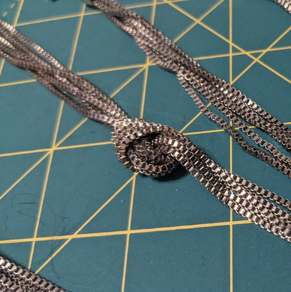 Long knotted chains necklace - silver tone box chain - Picture 15 of 16